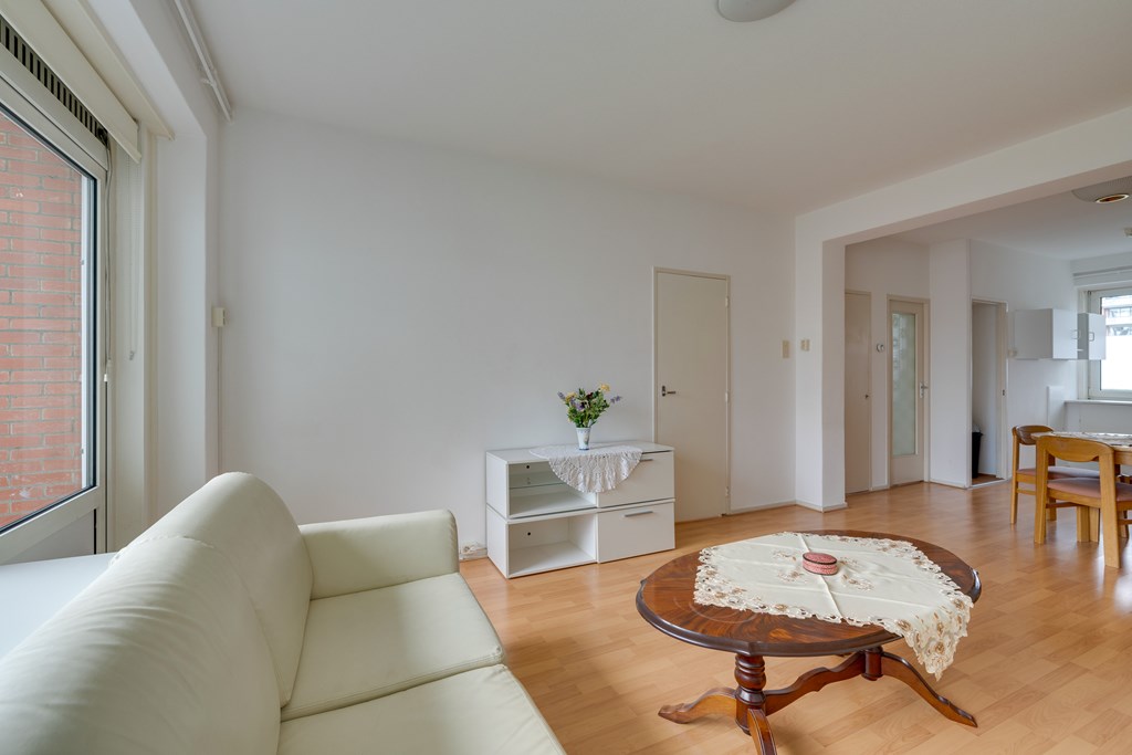 Amsterdam – Boutenburg 107 – Photo 19