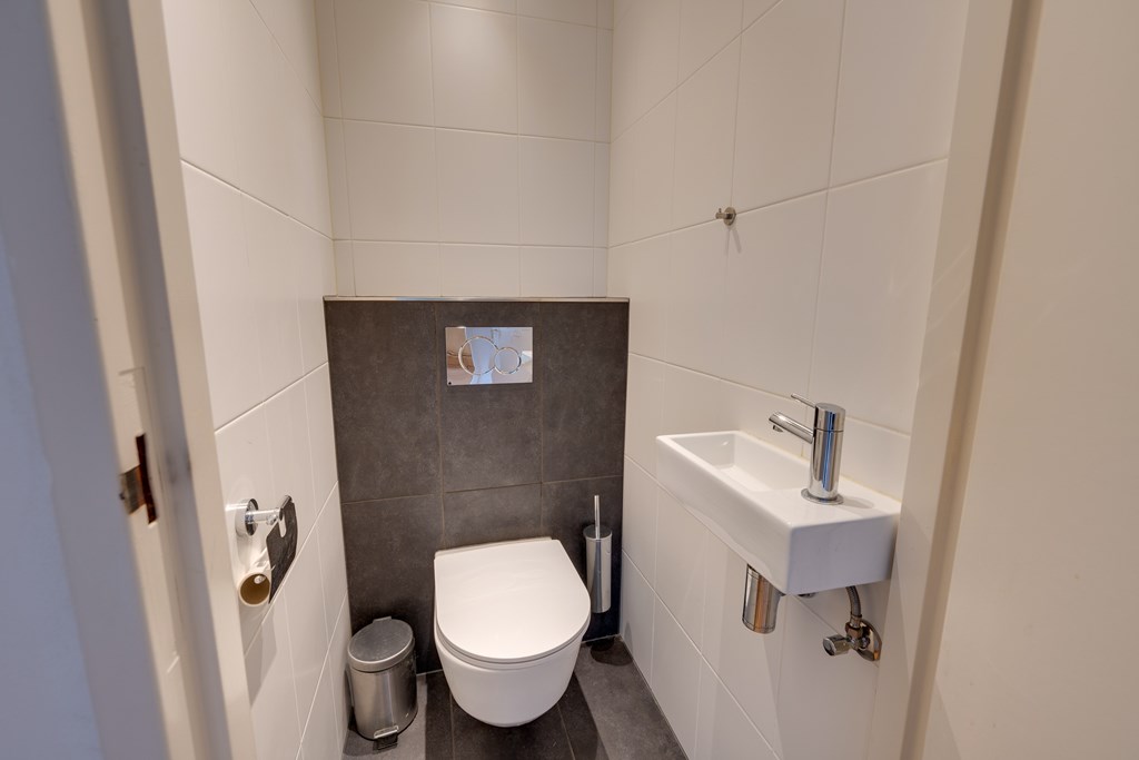 Amsterdam – Boutenburg 107 – Photo 39